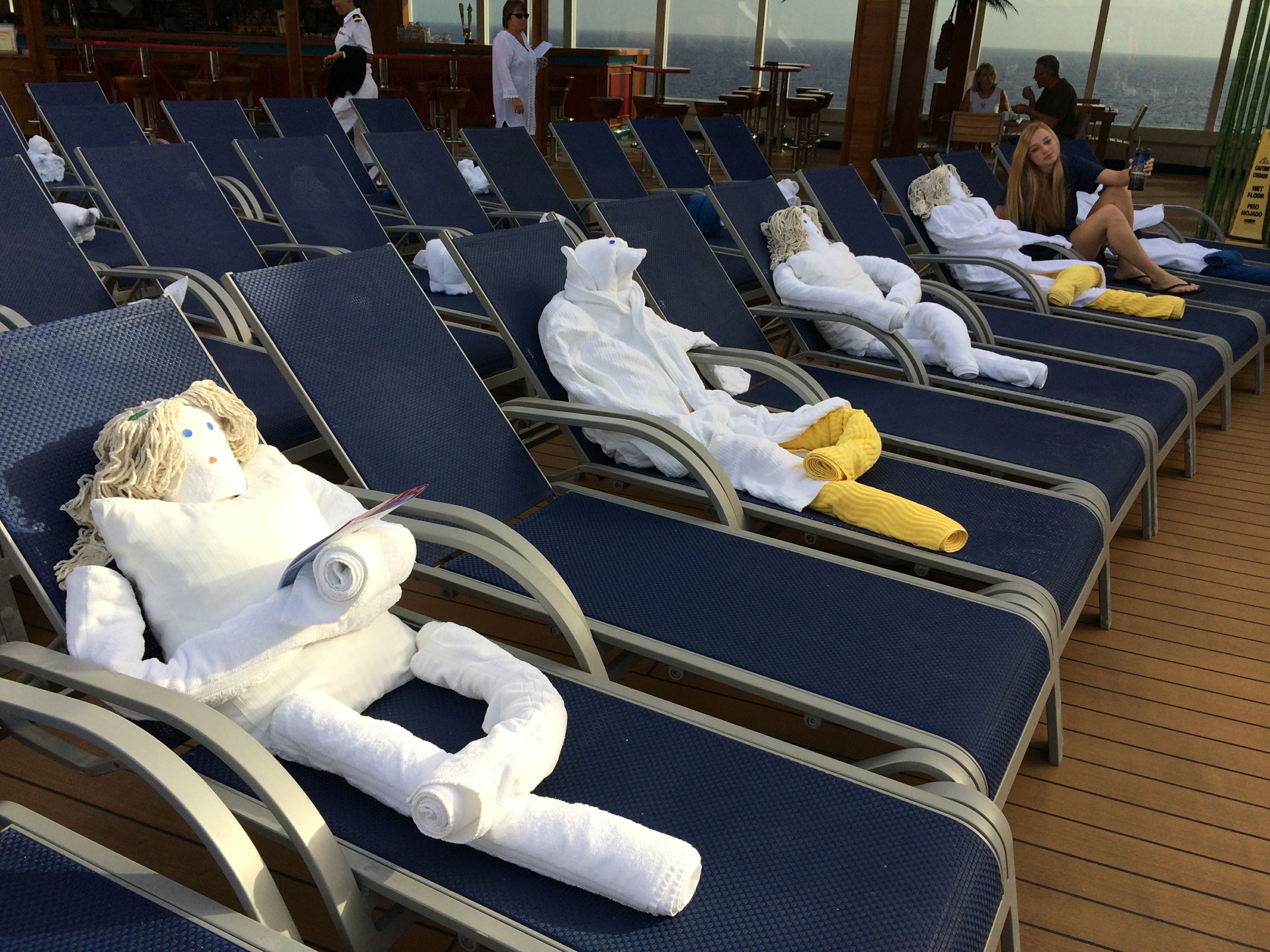 Magic Towel People2