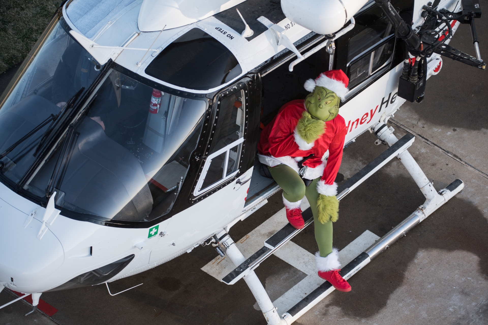 The Grinch on its way to steal the Christmas FUN from Carnival Spirit_1