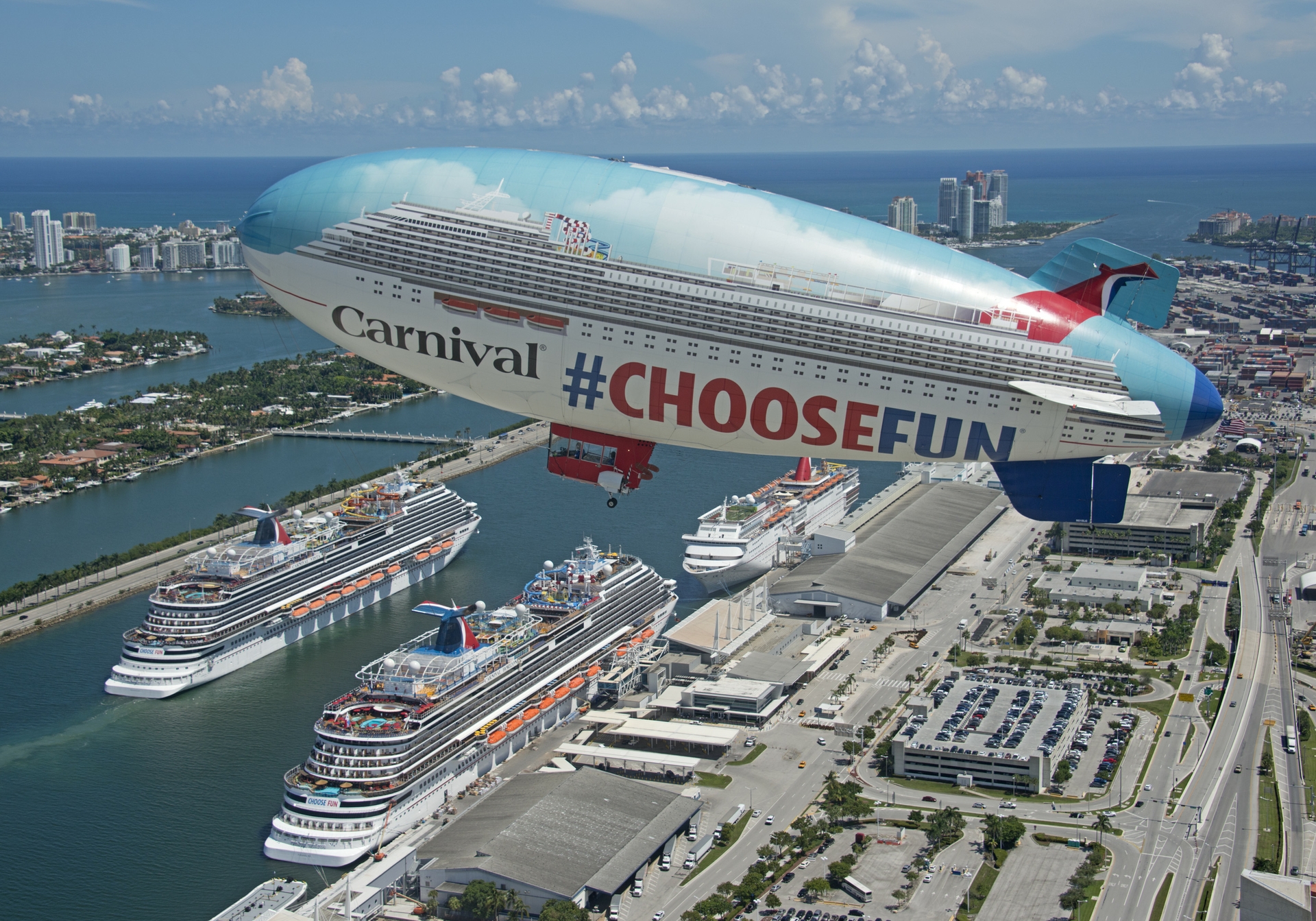 Carnival Airship