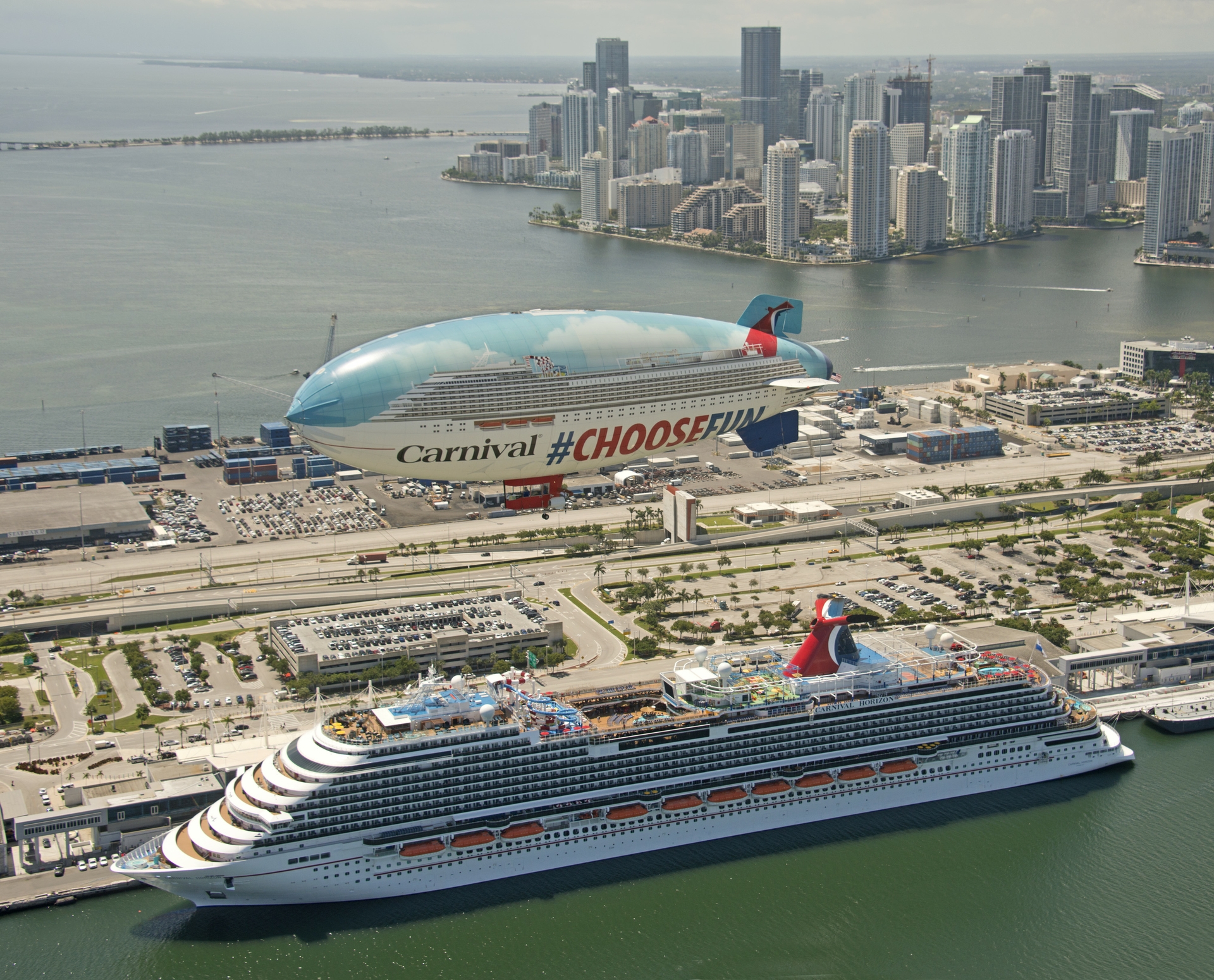 Carnival Airship