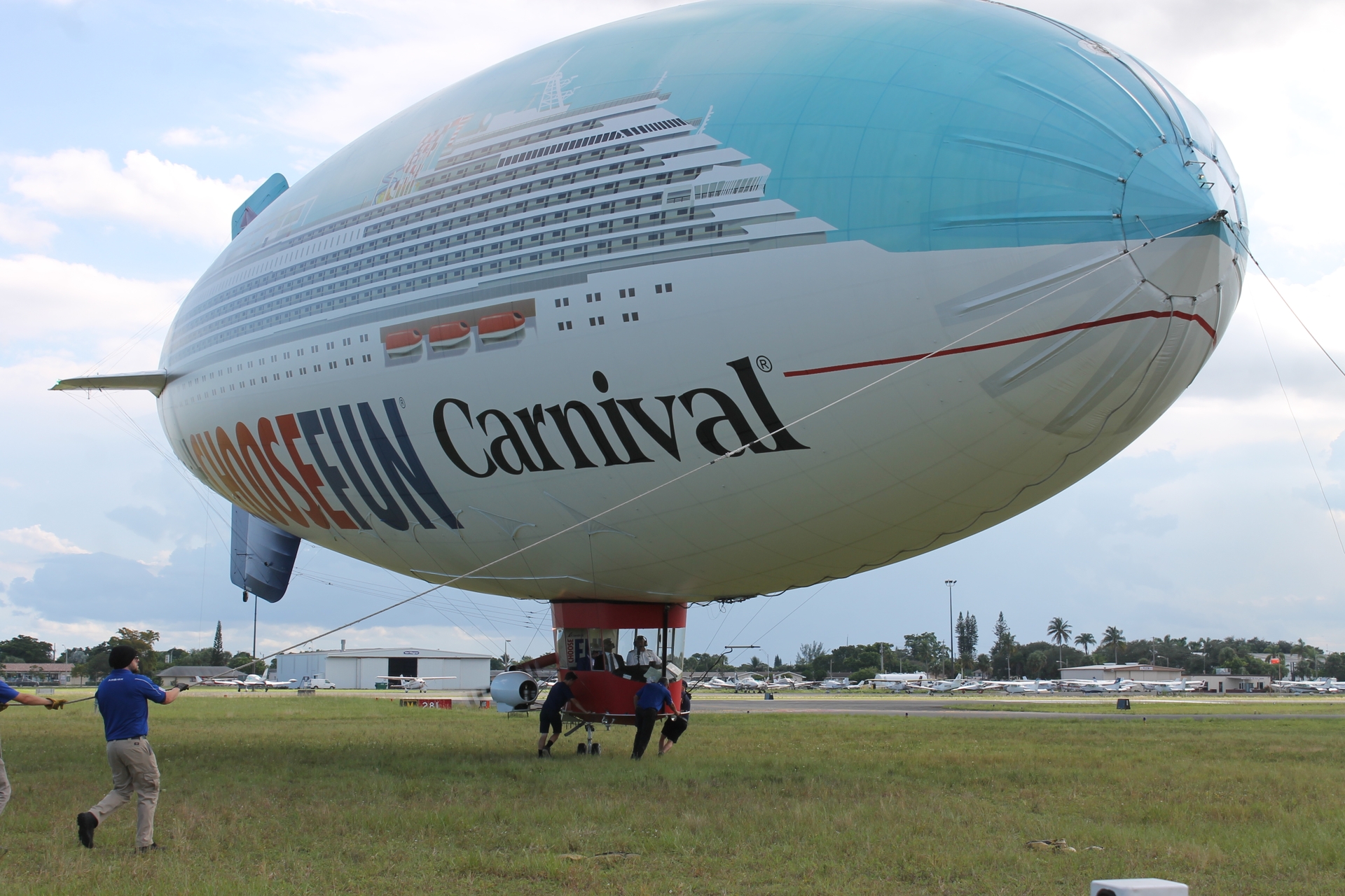 ArnoldBlimp2