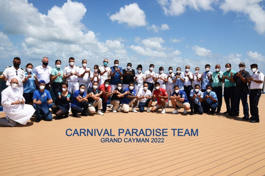 As part of Carnival Cruise Line’s successful return to guest operations, Carnival Paradise and Carnival Sunrise arrived in Grand Cayman, Cayman Islands today, marking the line’s first time back to the port since resuming service.