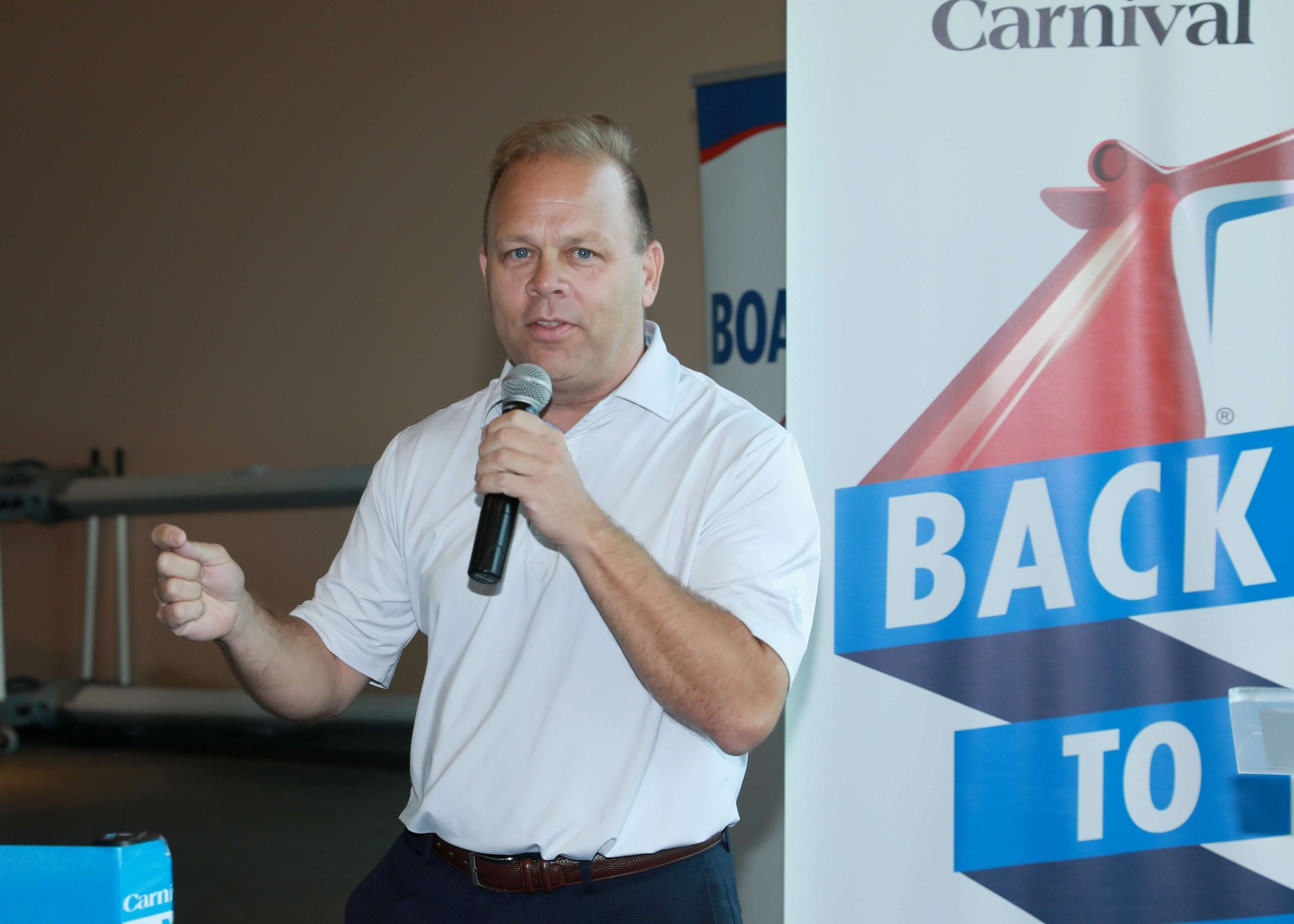 With Carnival Magic’s sailing today, Carnival Cruise Line marks its return to guest operations from Norfolk, Va. with the first cruise to set sail from the city since 2019 on the largest ship to ever depart from the city’s Half Moone Cruise Center.