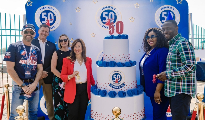 Carnival Cruise Line kicked off its four-city Agentpalooza bus tour with its first stop in Philadelphia to celebrate the line’s 50th Birthday and Carnival President Christine Duffy made a special appearance in her hometown to thank more than 600 travel advisors for their support.