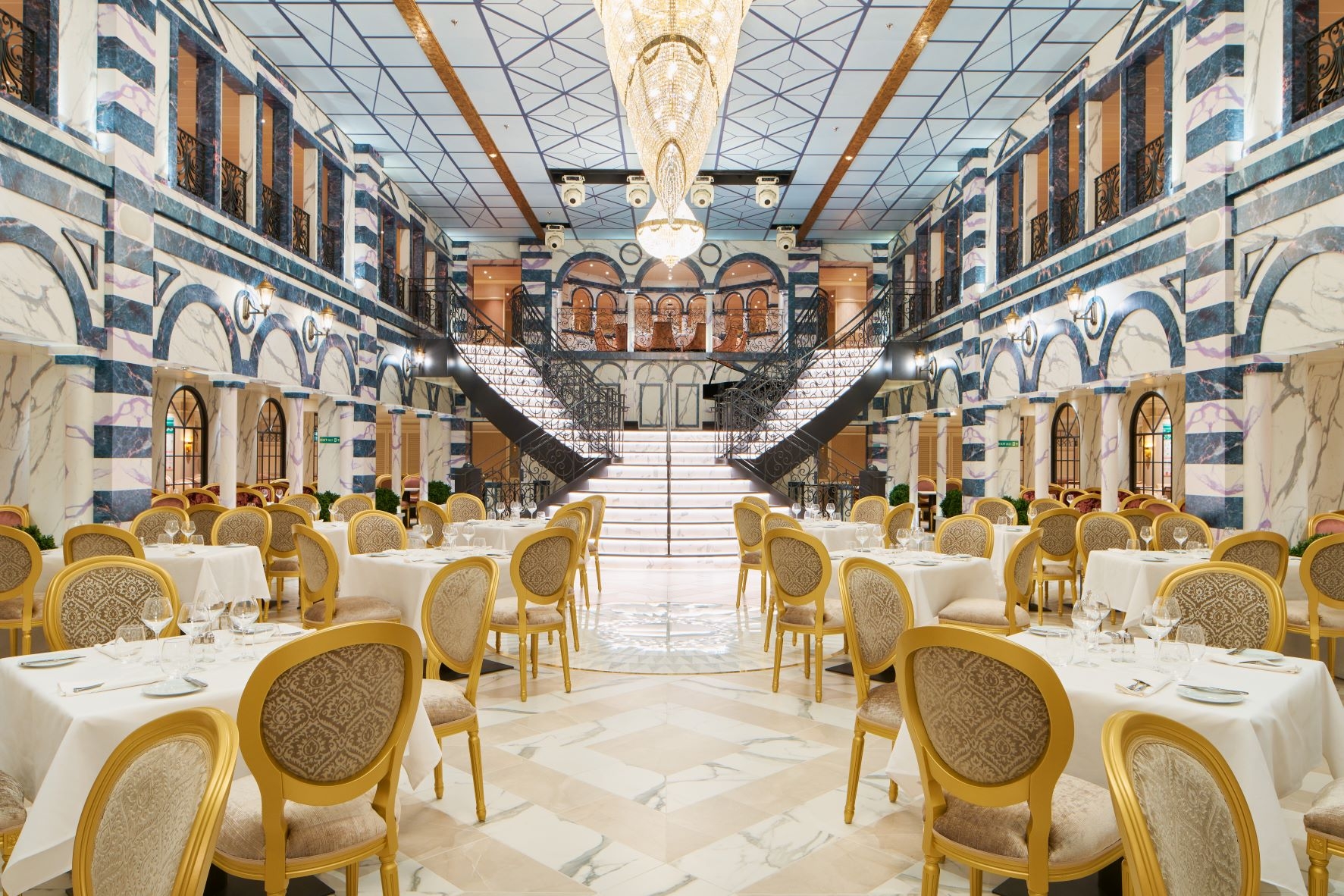 A Delightful Dining Experience at the Carnival Firenze’s Main Dining Room