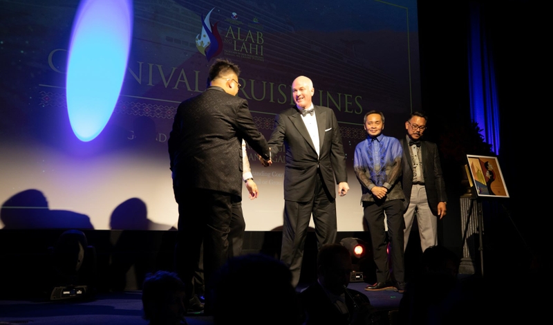 Carnival Cruise Line Receives Honor