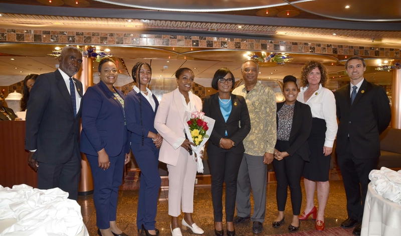 Carnival Cruise Line Hosts Grand Bahama Celebration for the 50th Independence of the Bahamas