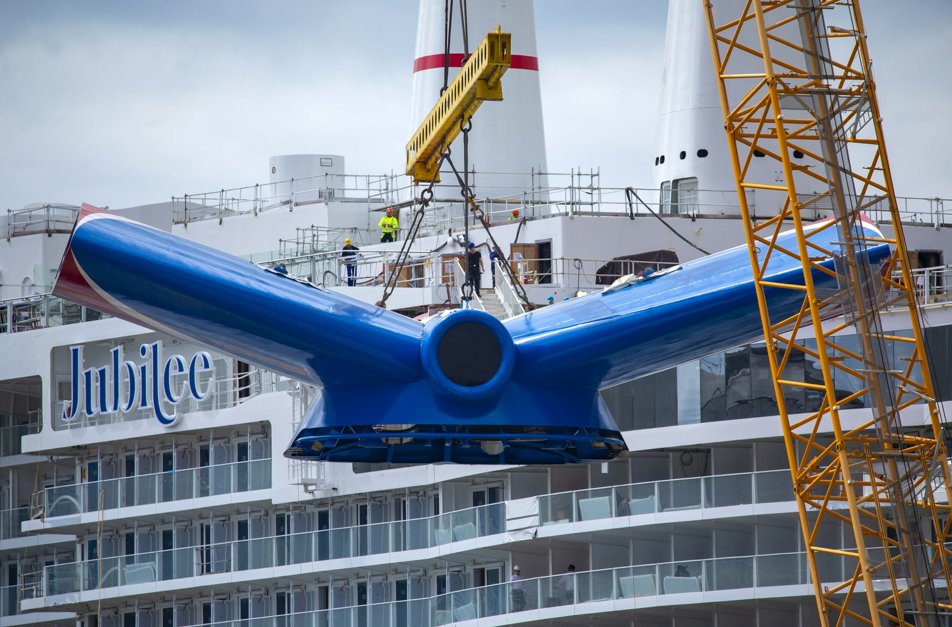 The winged funnel synonymous with the Carnival Cruise Line brand now adorns Carnival Jubilee-min