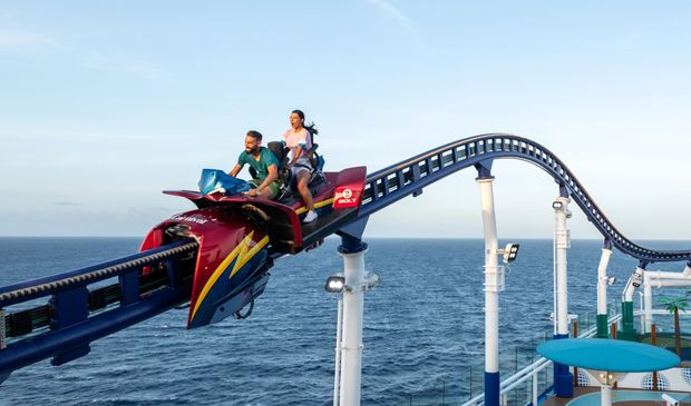 Carnival cruise ship with roller coaster - Touristvisitorguides.com
