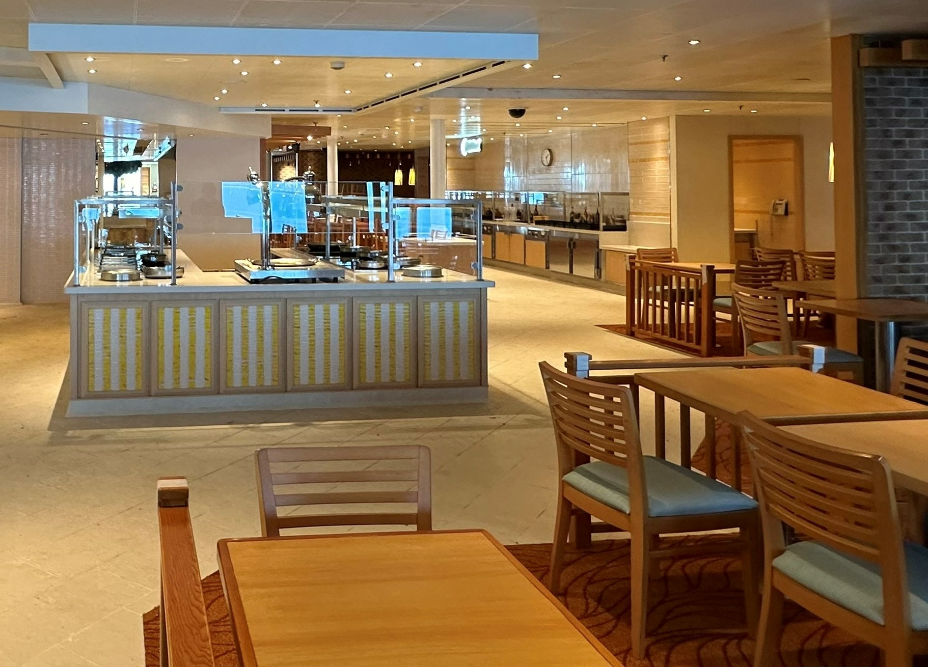 Disappointment at Carnival Firenze: A Review of Their Buffet Experience