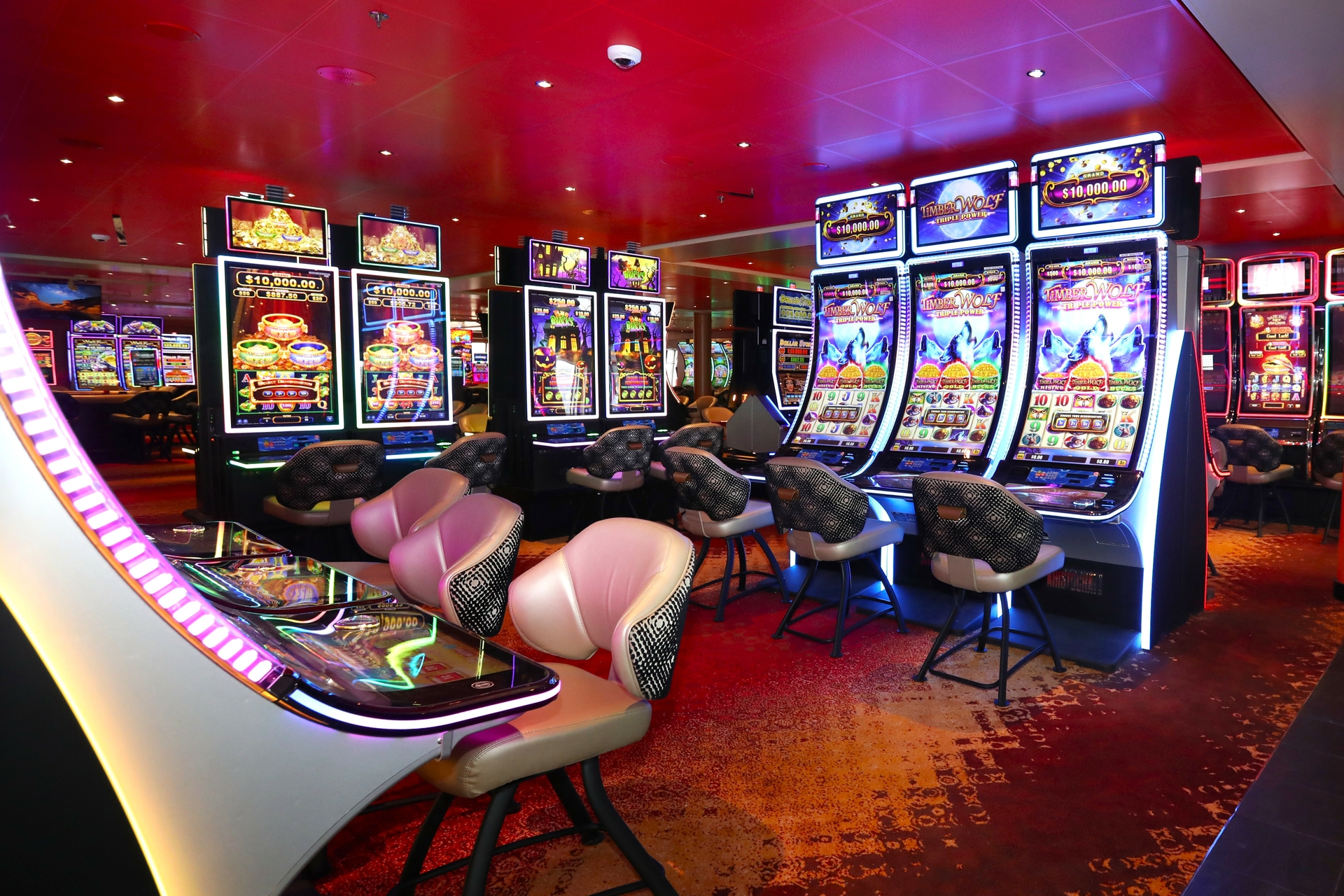Enhanced and expanded casino on Carnival Valor