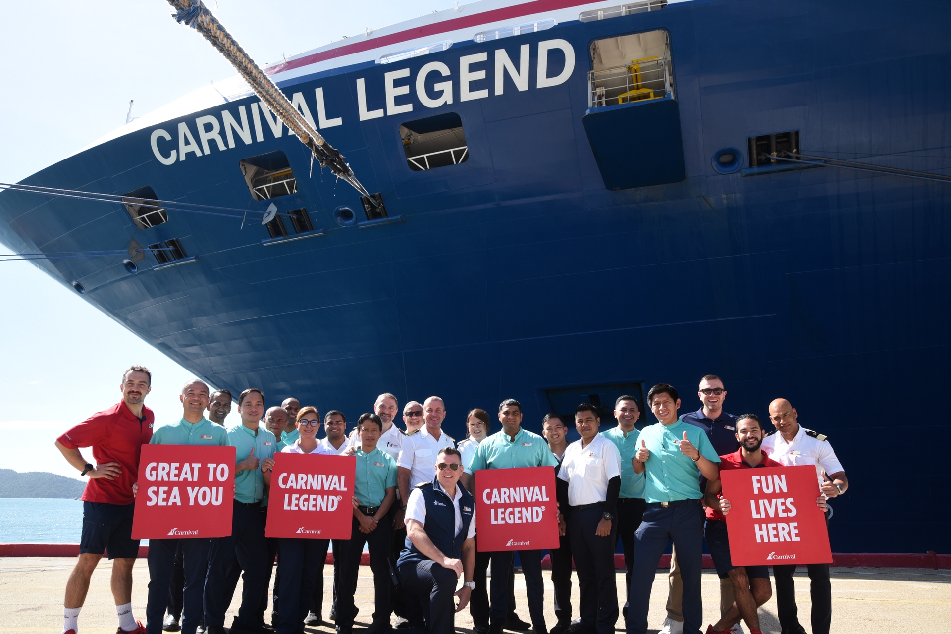 Carnival team members welcome guests to Acapulco