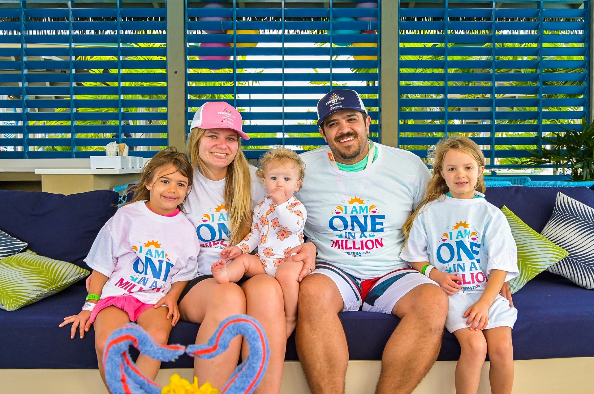 Andrew Sexton, wife Savannah and three daughters gifted with private cabana for the day
