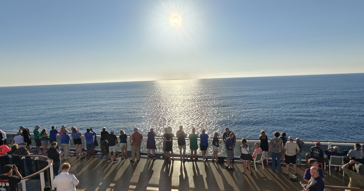 CARNIVAL GUESTS EXPERIENCE FIRST-EVER SOLAR ECLIPSE CRUISE