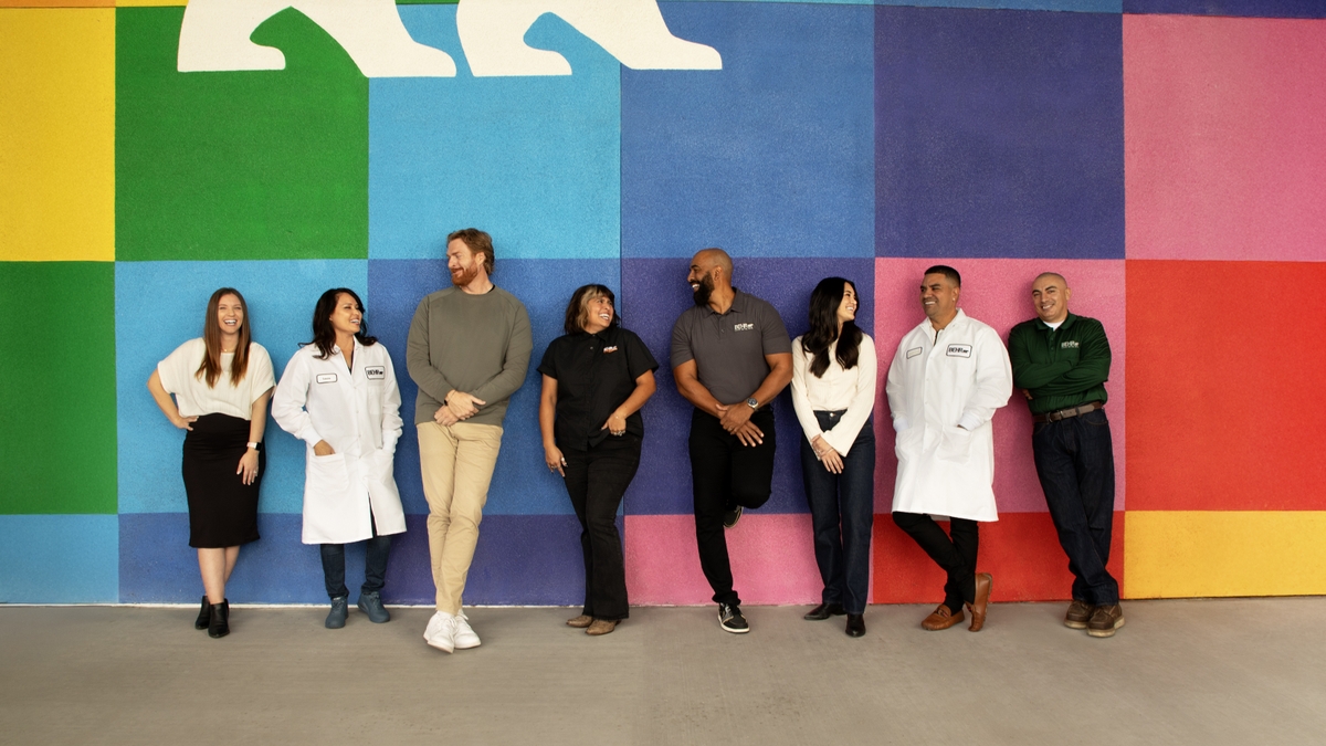 F_6145_ MURAL PORTAITS_PBX50352