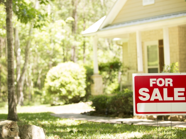 Protect Yourself from Wire Fraud When Buying a Home thumbnail