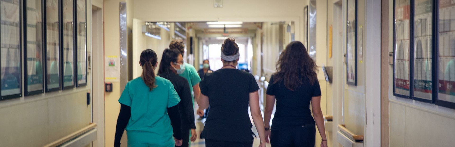 nurses-hallway-banner