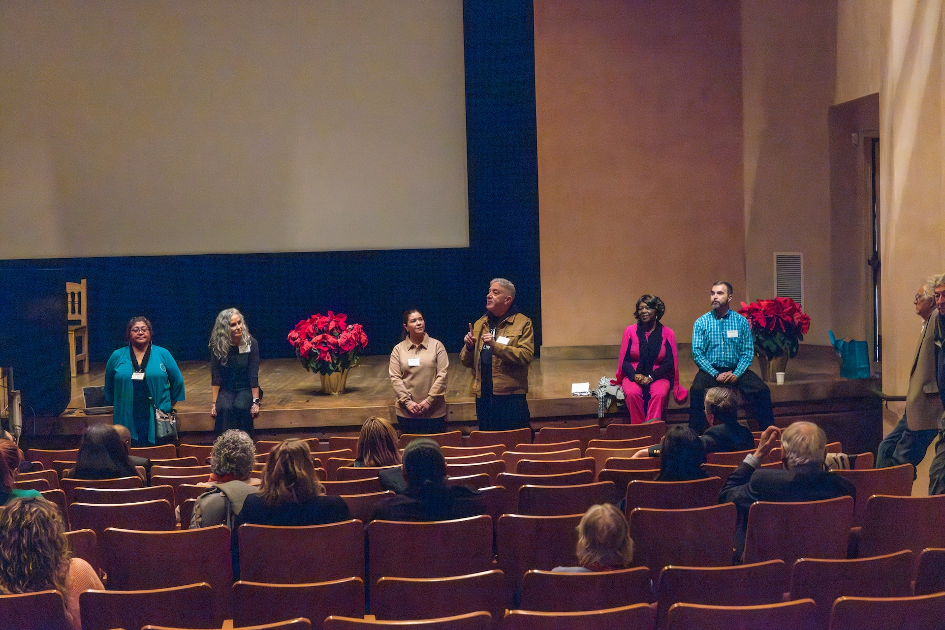 2-carousel-presenters