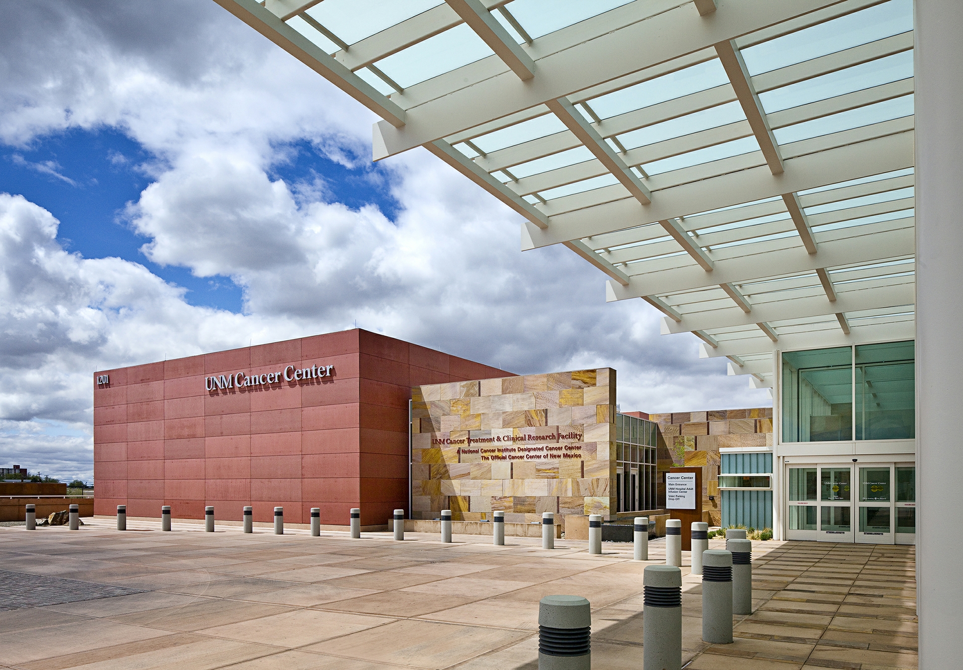 UNM Comprehensive Cancer Center