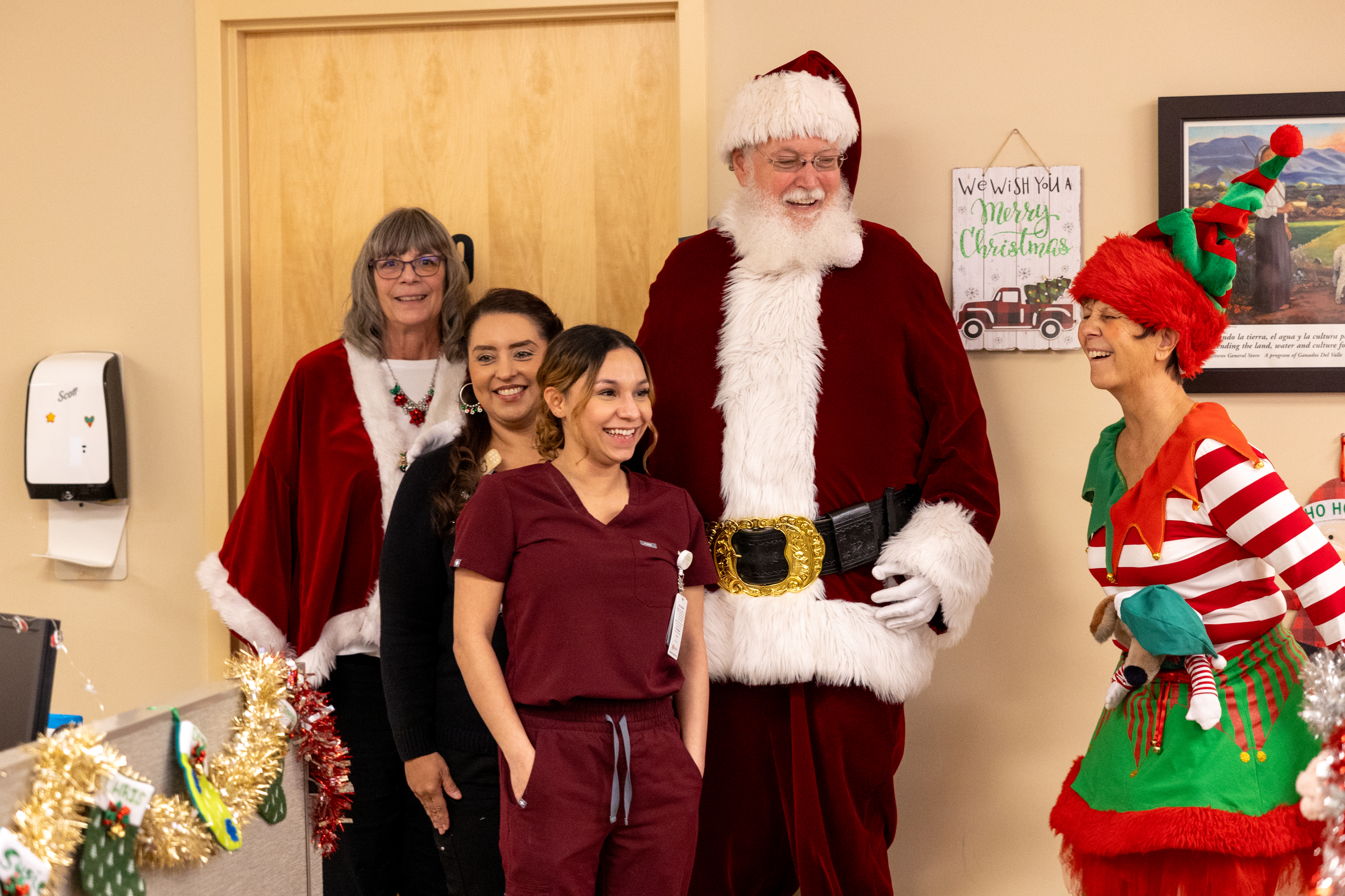 2024_12_19_24_srmc_flying-santa_photos-11