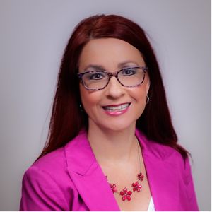 McLaughlin_Shelly headshot