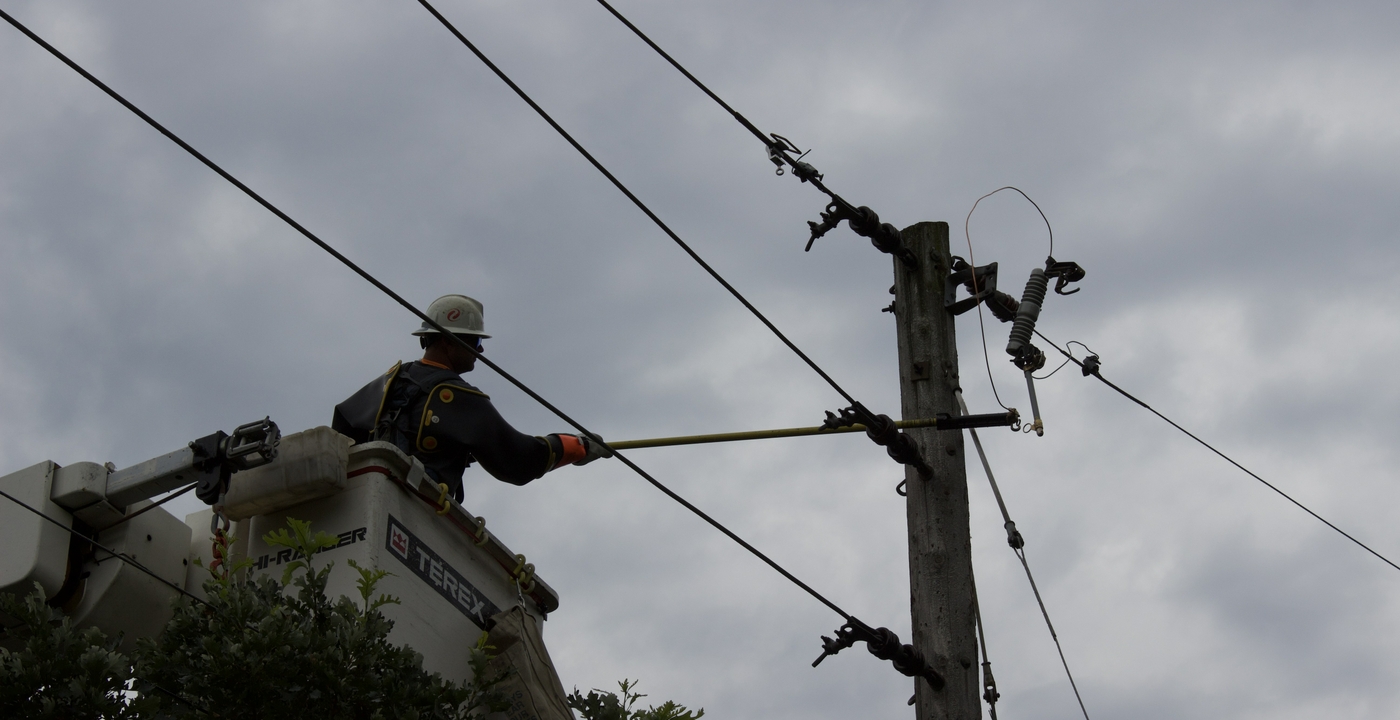 Repairs underway as Xcel Energy crews restore power to Colorado | Xcel ...