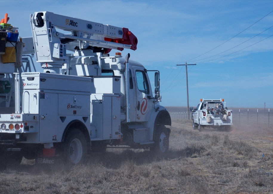 Crews working to restore power after major windstorm in Texas and New Mexico