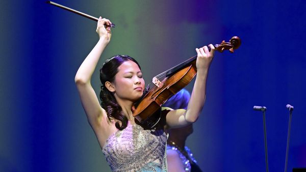 The Music Center's Spotllight Grand Prize Finalist Classical Instrumental Evangeline Lien - Photo by John McCoy for The Music Center