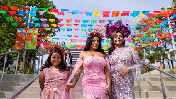 Gloria Molina Grand Parks Downtown Da de los Muertos Opening Day- Photo by Asha Mon for Gloria Molina Grand Park- 8