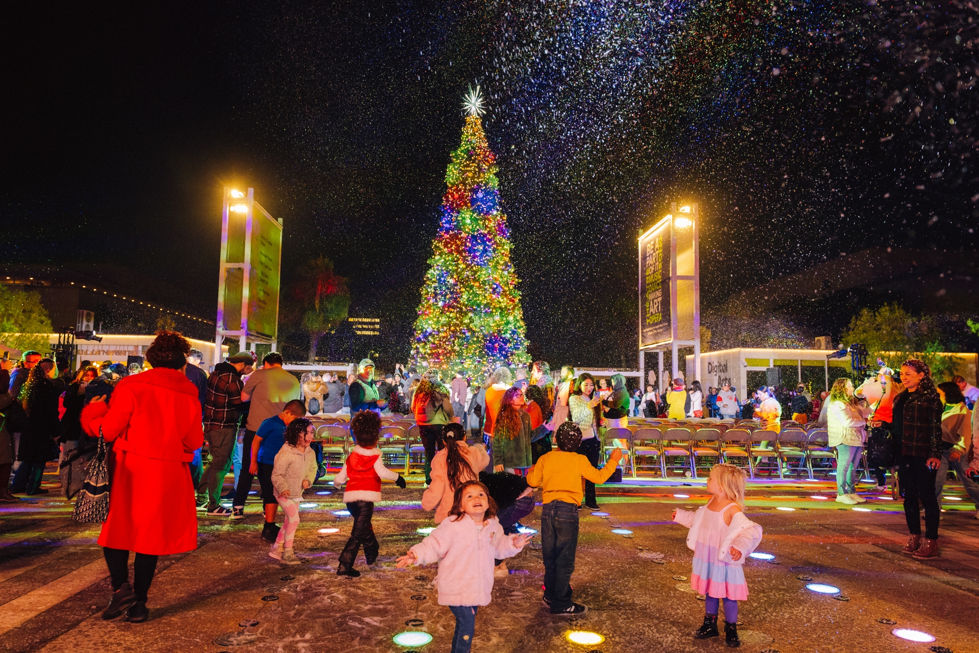 L.A. County Tree Lighting Ceremony - Photo by Will Yang - 3