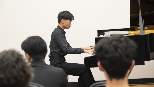 The Music Center's Spotlight Mastery Class_Classical Instrumental_Photo by Erin Clendenin