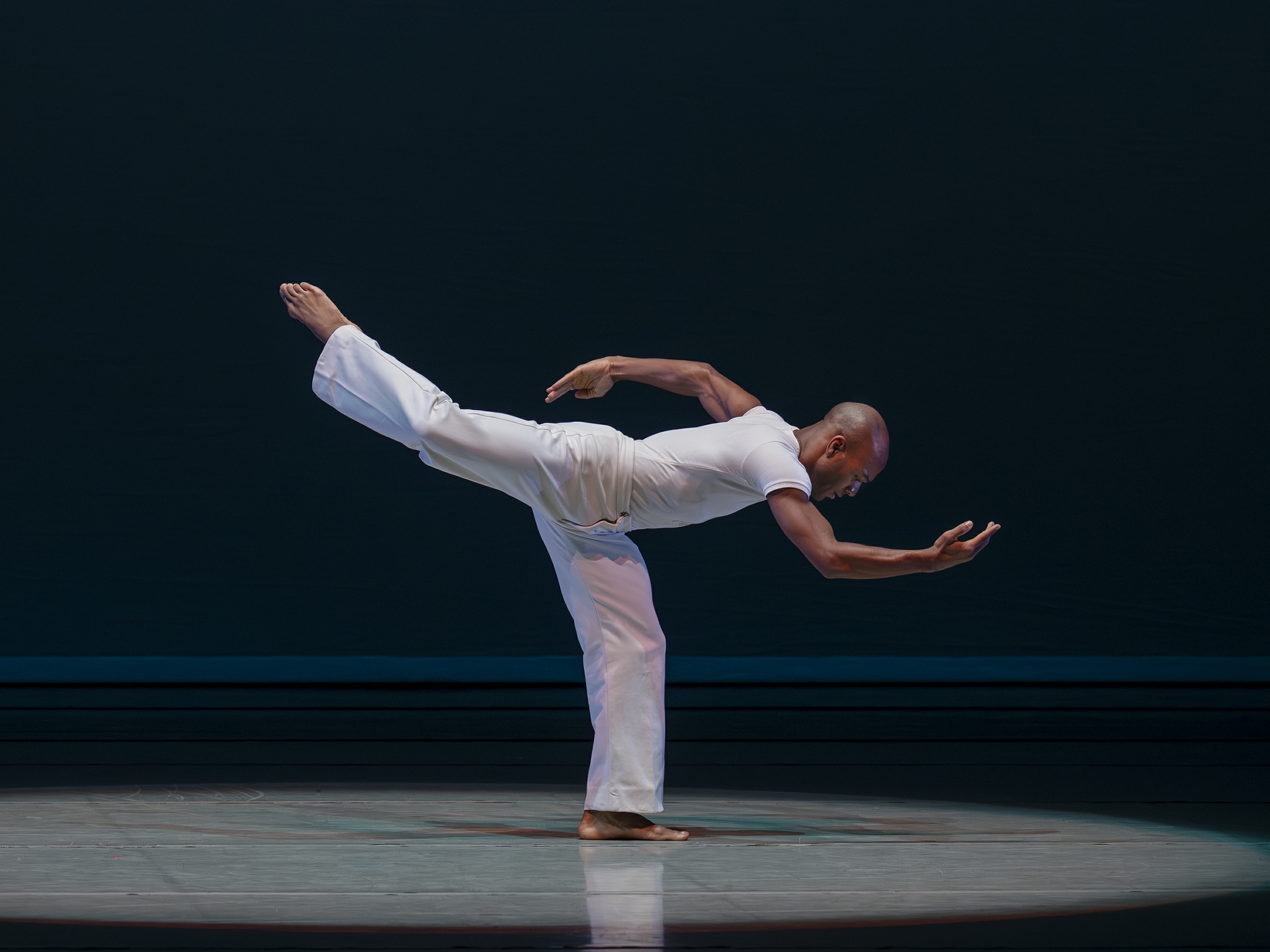 AAADTs Xavier Mack in Alvin Aileys Revelations. Photo by Paul Kolnik_61