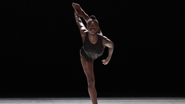 AAADTs Caroline T. Dartey in Medhi Walerskis Blink of an Eye. Photo by Paul Kolnik-9