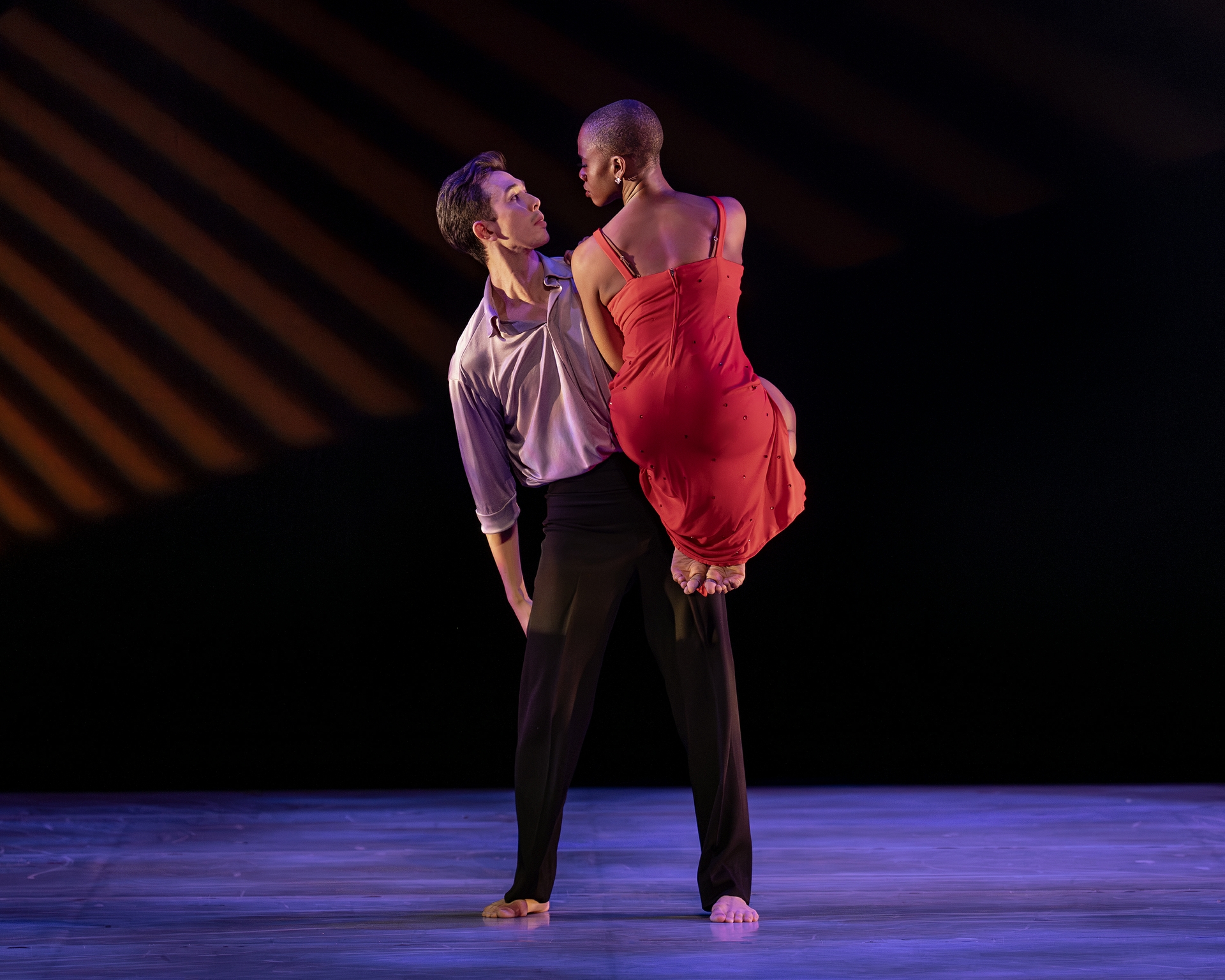 AAADTs Jessica Amber Pinkett and Jesse Obremski in Judith Jamisons A Case of You. Photo by Paul Kolnik_31