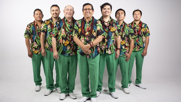 Live at The Music Center featuring Los MIrlos - Photo by Los Mirlos - 2