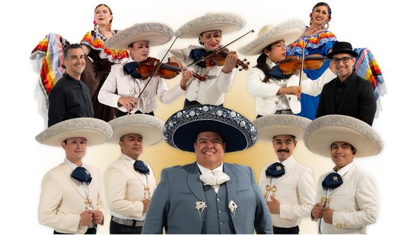 Julian Torres y Mariachi Cenzontle_Photo courtesy of Artist