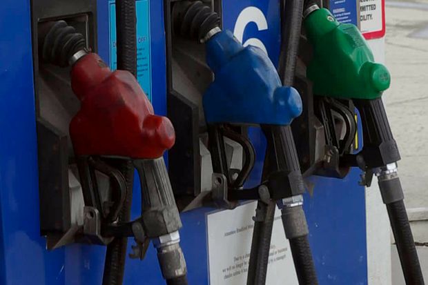 gas pumps lower tricolor horizontal