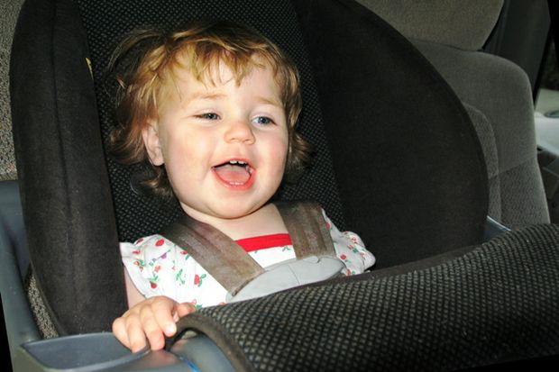 toddler girl carseat
