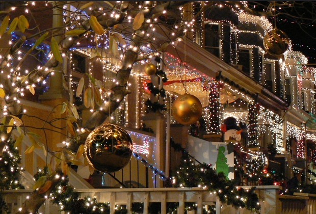 Miracle on 34th Street in Hampden 2006 by Sneakerdog