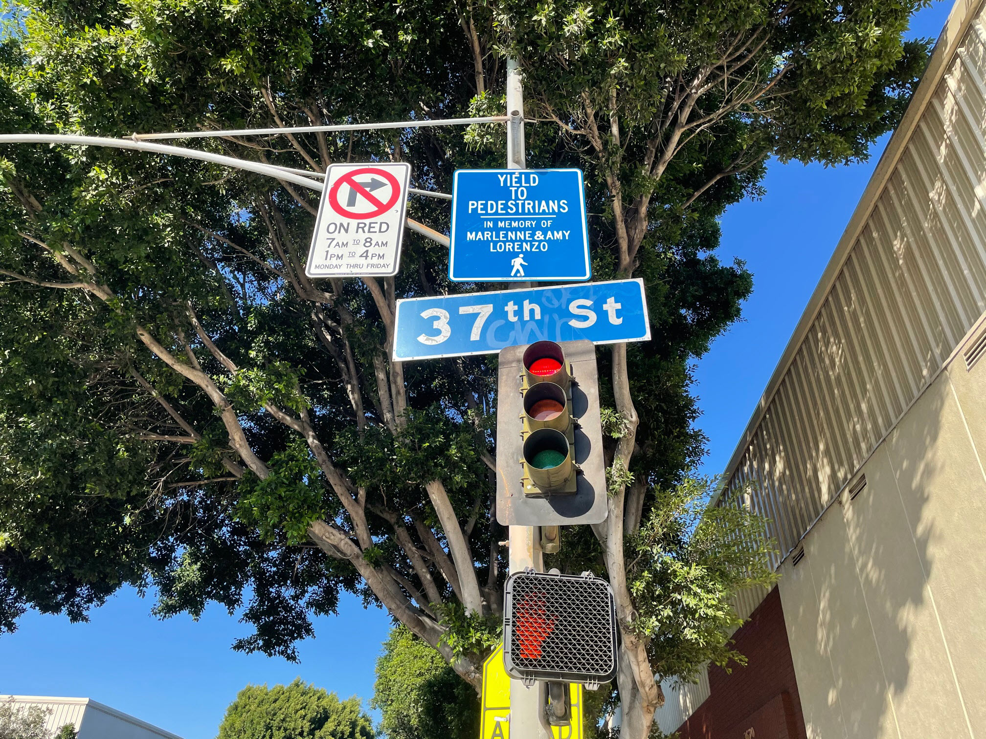 Memorial pedestrian sign 2