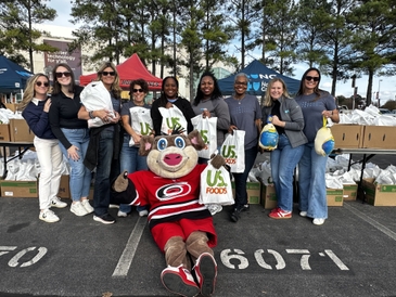 Carolina Hurricanes, Blue Cross NC Provide Thanksgiving Meal Kits to More Than 2,000 Families Across the Triangle