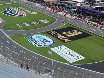 Charlotte Motor Speedway Returns to Oval Racing for Blue Cross NC 250