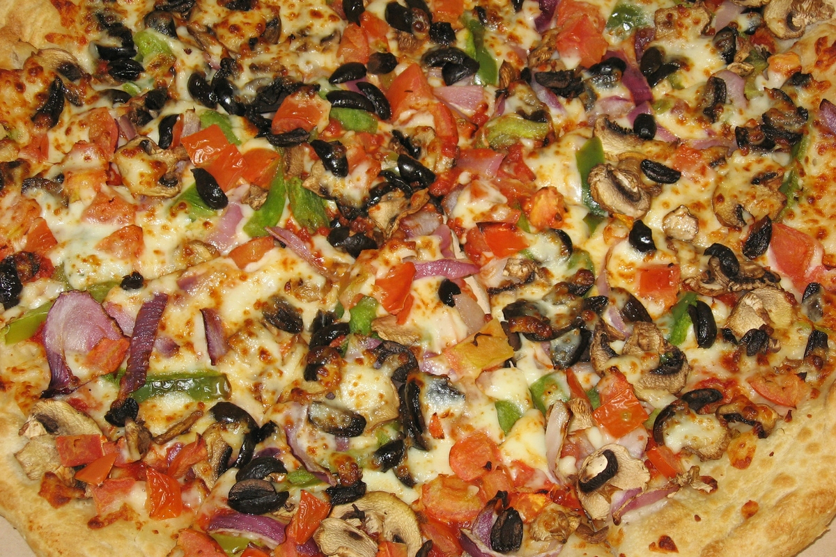 Pizza with everything