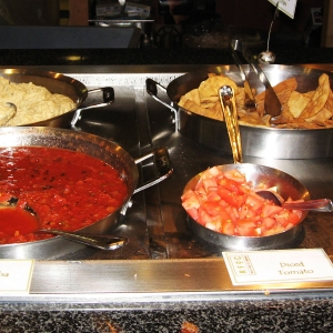 Salsa and chips