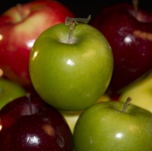 Apples - 4 types med