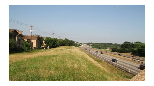 highway-traffic-apartments nearby