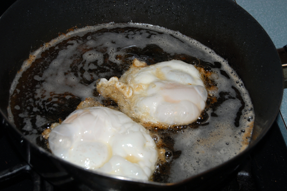 Eggs frying