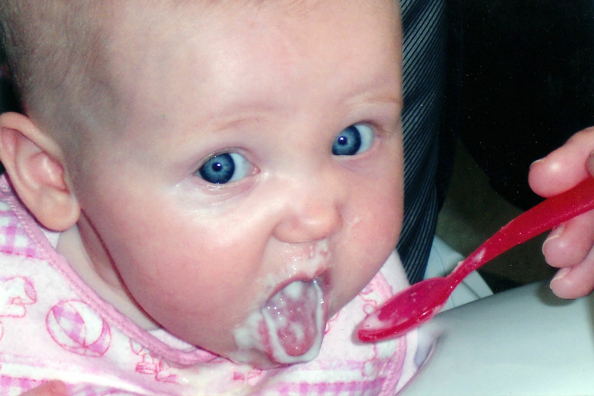 Girl - Age 6 mos