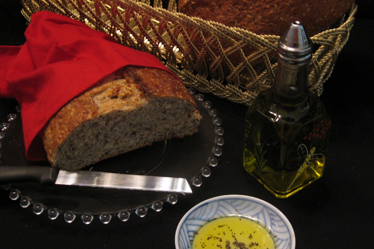 Bread with olive oil