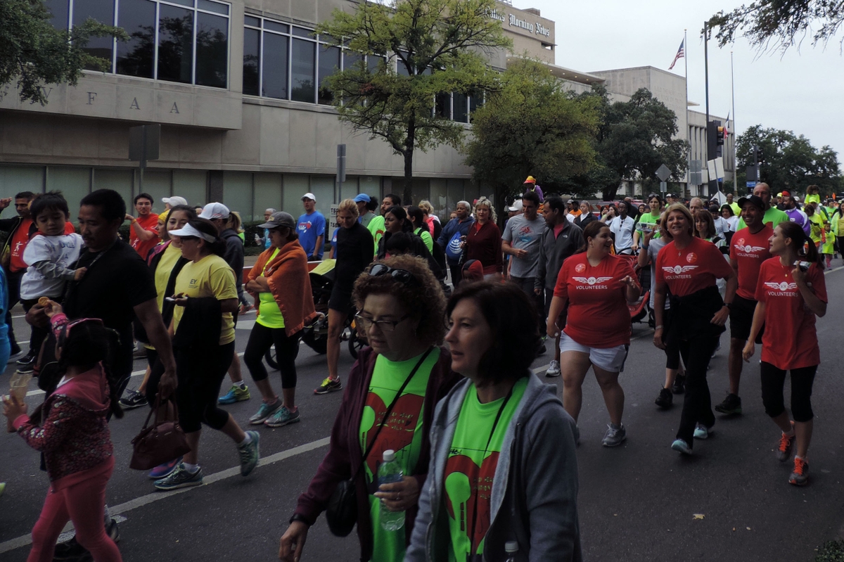 Heart Walk group walkers
